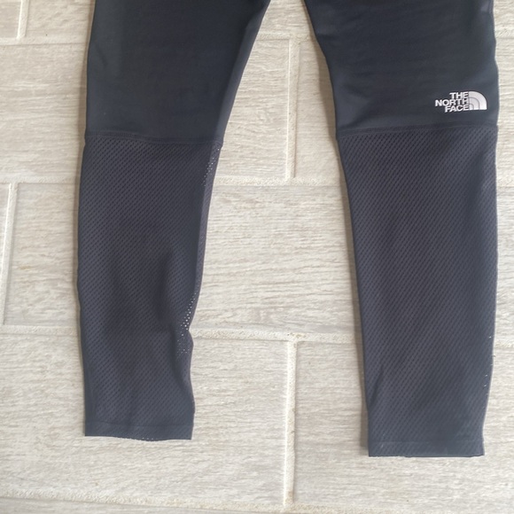 Northface Fitted Ajuste  New with tags $75. Many extras! Mesh legs. Back band - Picture 7 of 9